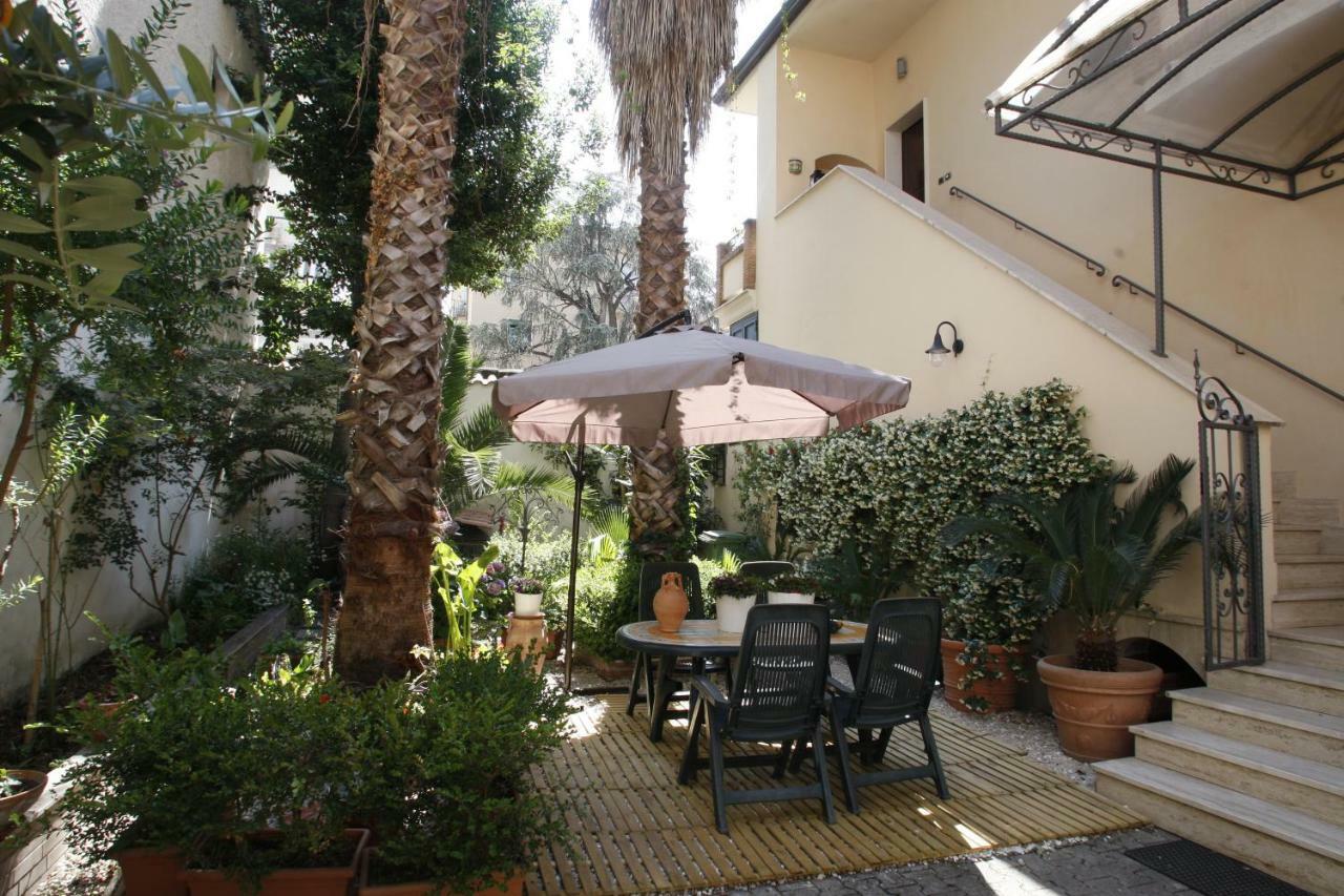 Residenza D'Epoca B&B Celeste Caserta Eksteriør billede