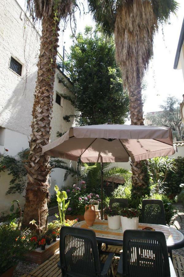 Residenza D'Epoca B&B Celeste Caserta Eksteriør billede