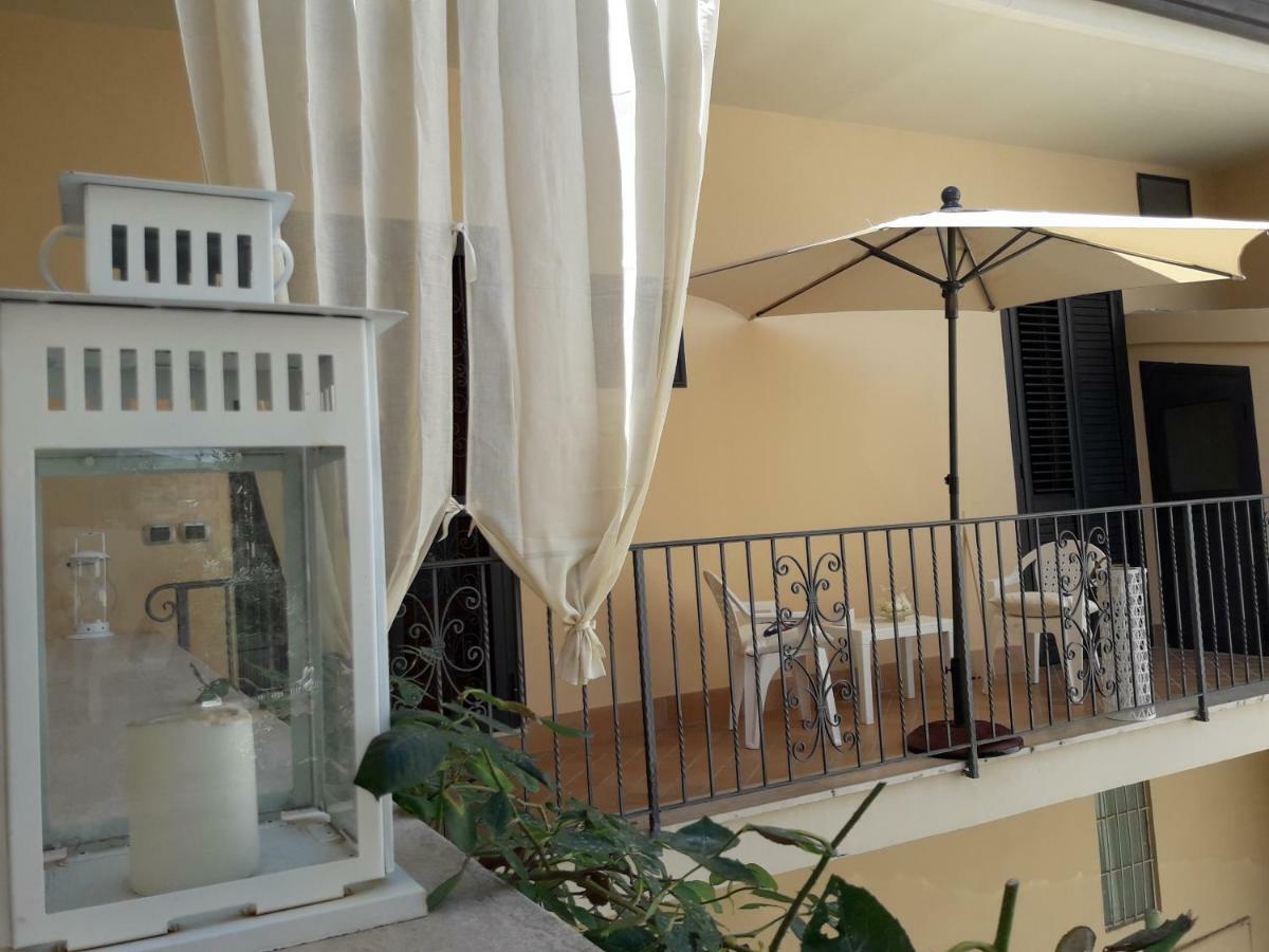Residenza D'Epoca B&B Celeste Caserta Eksteriør billede