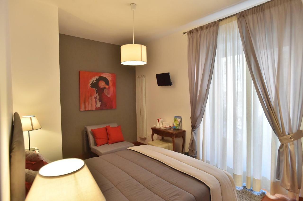 Residenza D'Epoca B&B Celeste Caserta Eksteriør billede
